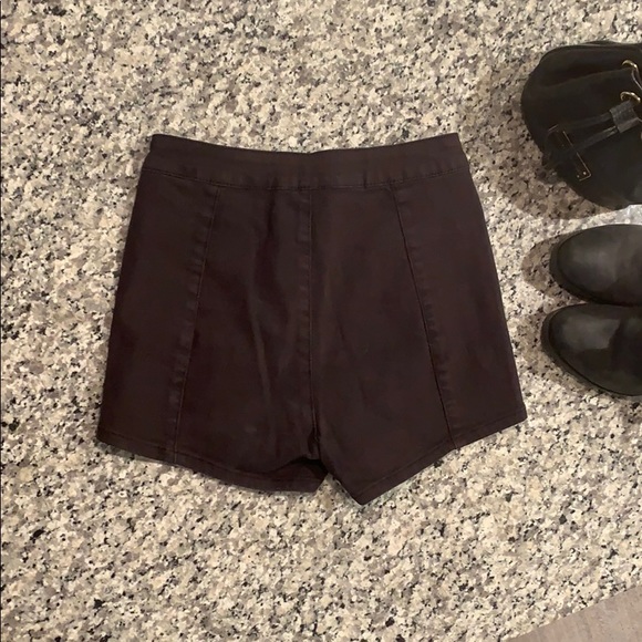 Amuse society high waisted shorts - Picture 4 of 4